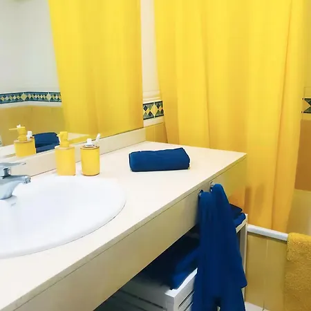 Апартаменты Island Office With High Speed Internet & Terrace *